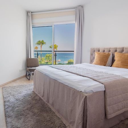 Sanders Ermitage On The Beach - Delightful 1-Bedroom Apartment With Sea View Limassol Exteriör bild